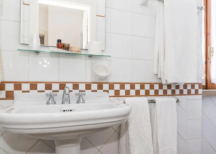 Hermitage カステッラバーテ